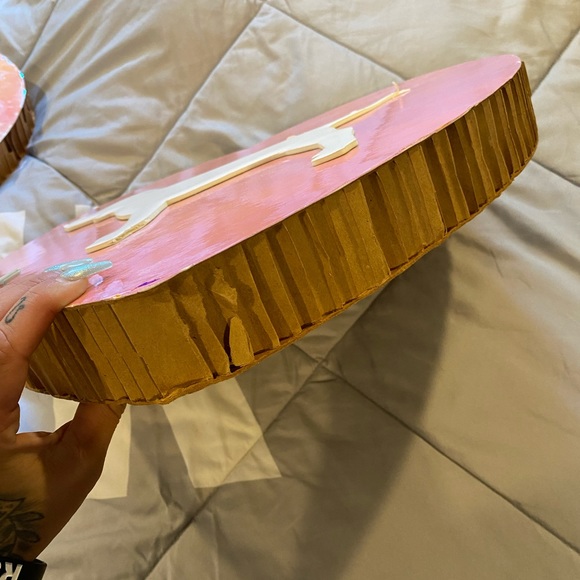 ✨ RARE PINK heart display ✨ - Picture 3 of 5